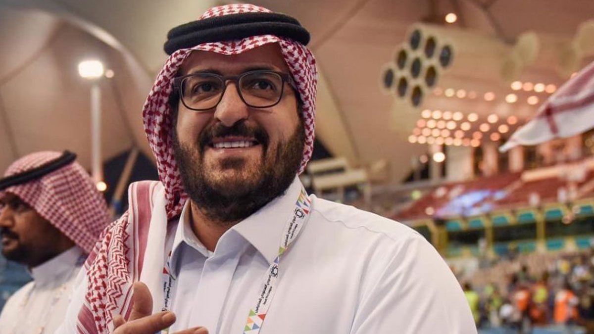 رئيس النصر السابق يقدم مكافأة مالية للفريق بعد التتويج بالسوبر السعودي