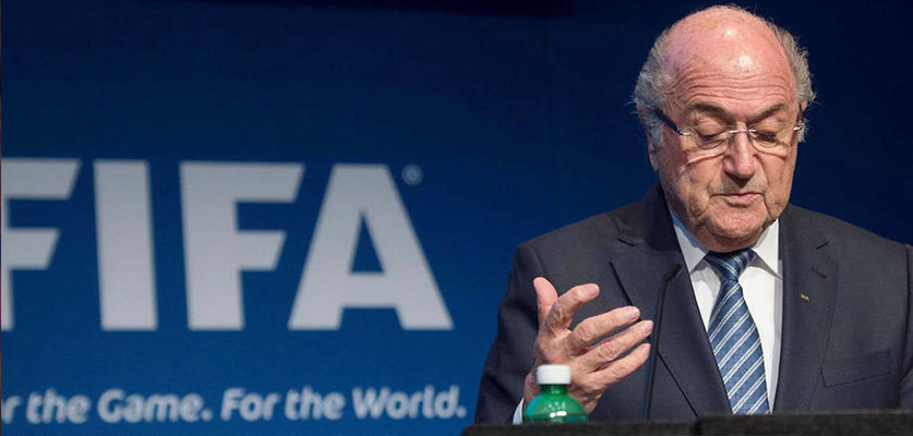 الإتحاد الدولي لكرة القدم يفرض عقوبة إضافية على جوزيف بلاتر