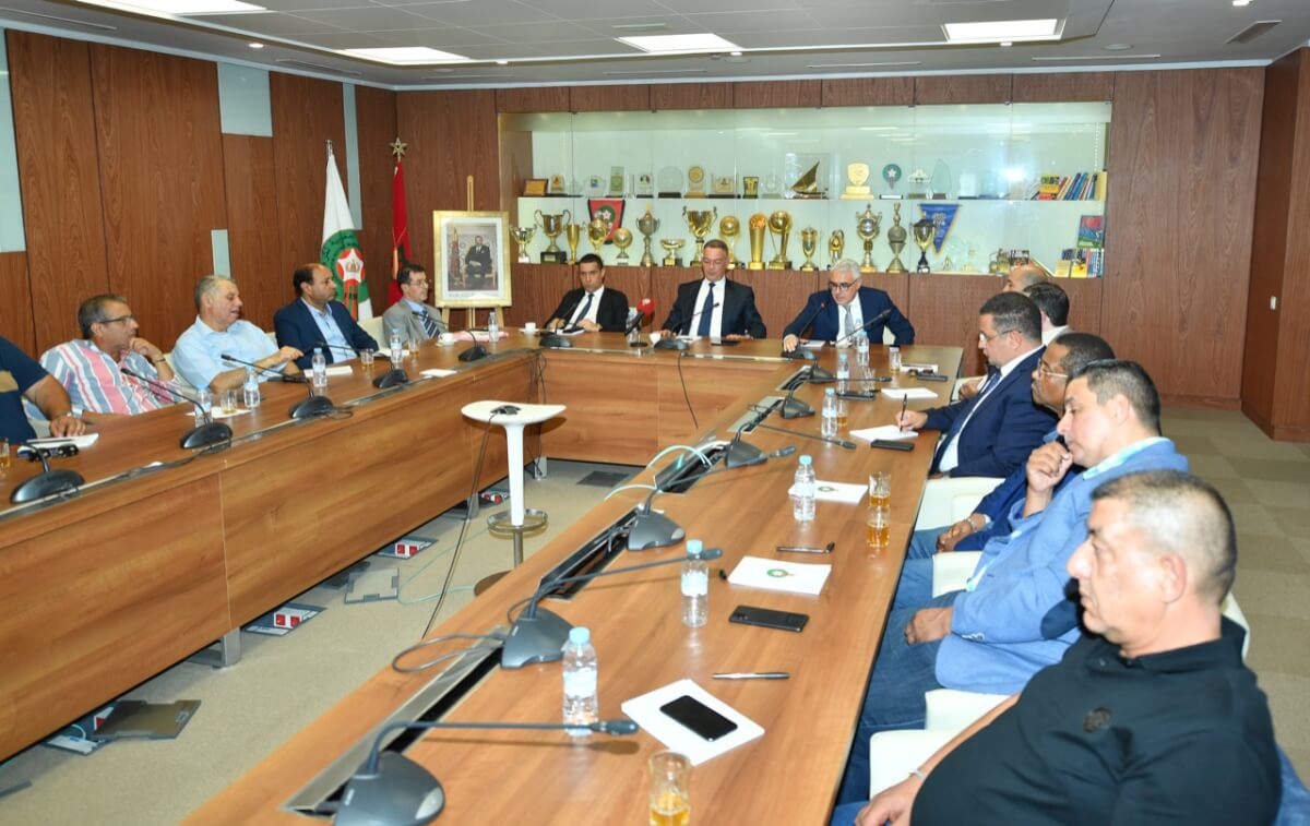 تفاصيل اجتماع المكتب المديري للجامعة الملكية المغربية لكرة القدم