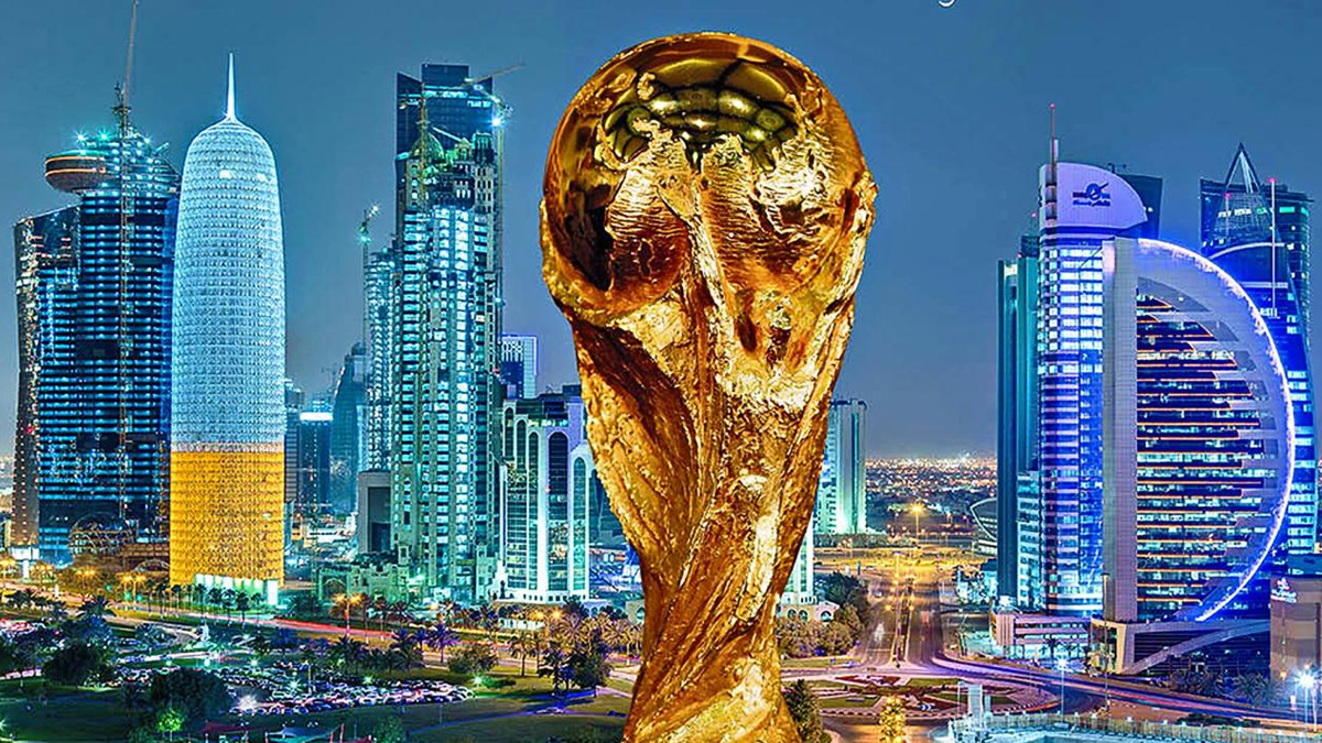 إنفانتينو يستبعد تنظيم كأس العالم في قطر بدون جمهور