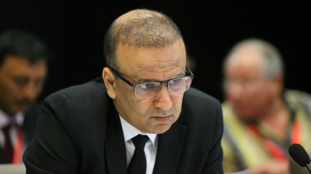 التحقيق مع رئيس الاتحاد التونسي لكرة القدم بسبب شكوى من وزارة الشباب و الرياضة التونسية