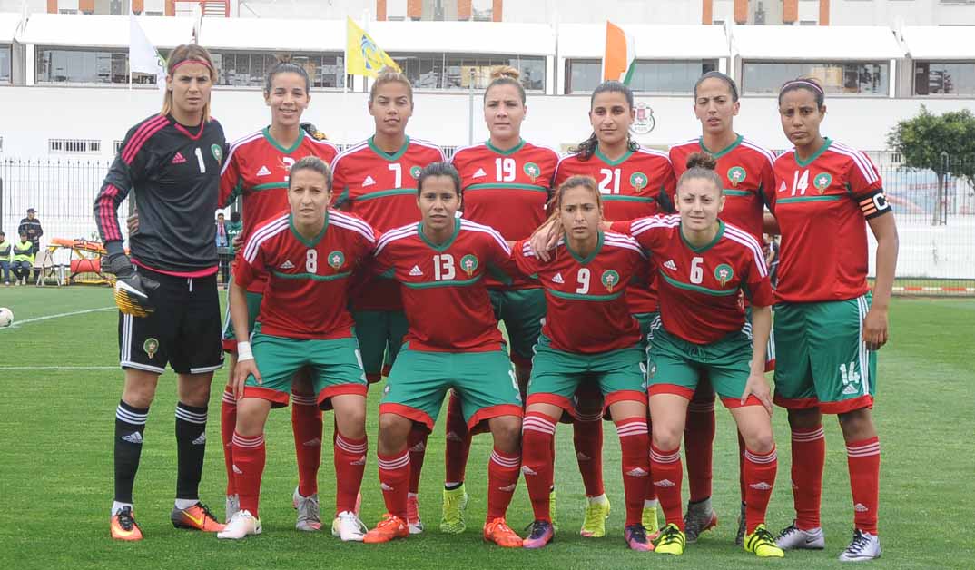 المنتخب المغربي النسوي يقسو على نظيره الجزائري بثلاثية