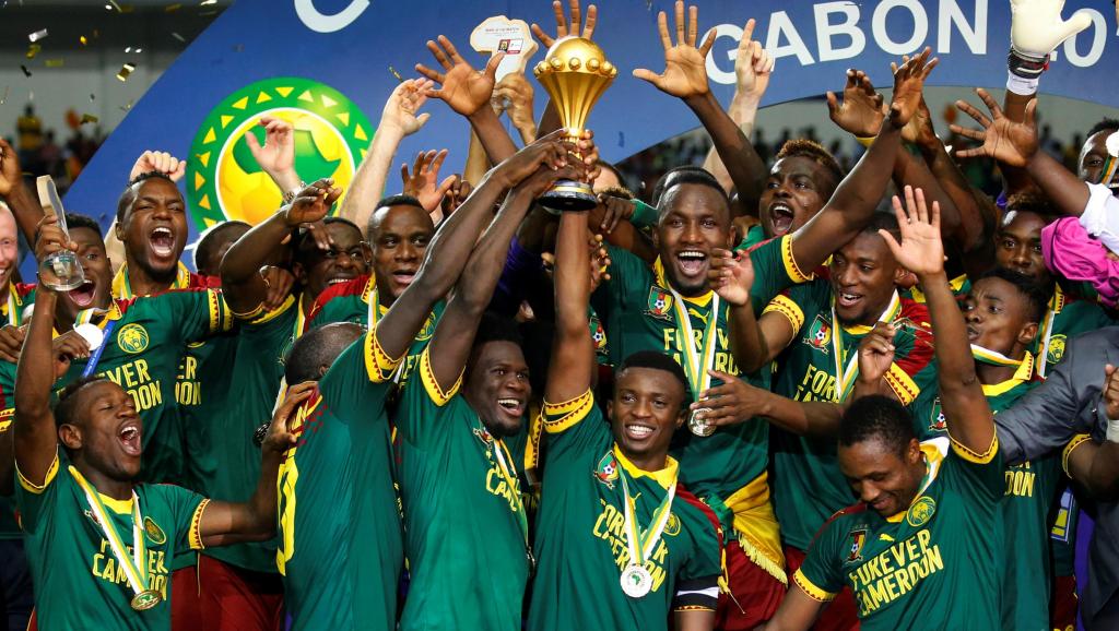 لاعبو المنتخب الكاميروني يرفضون السفر لمصر من أجل خوض 'الكان'