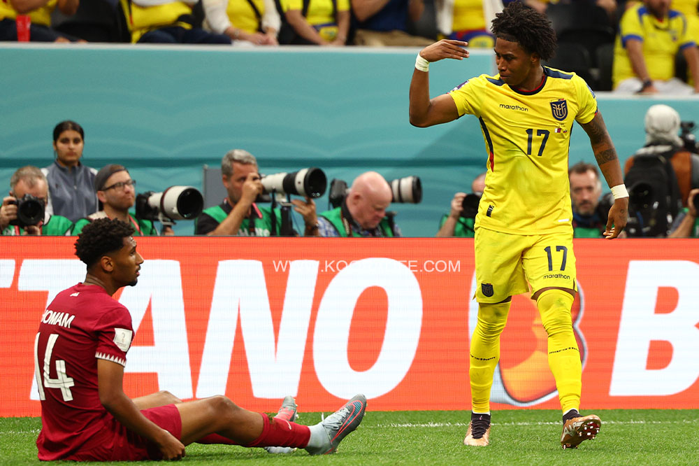 الإكوادور تفوز على قطر في افتتاحية كأس العالم