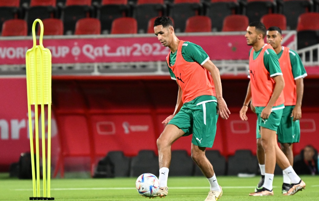 المنتخب المغربي يجري أول حصة تدريبية بعد وصوله لقطر